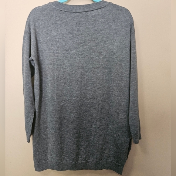 NWT ASOS Maternity V Neck Sweater Wool Blend Women's Size 4 - Picture 2 of 5